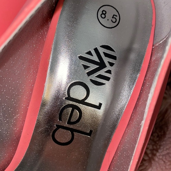 8.5 high heels never worn with tag - Picture 4 of 6